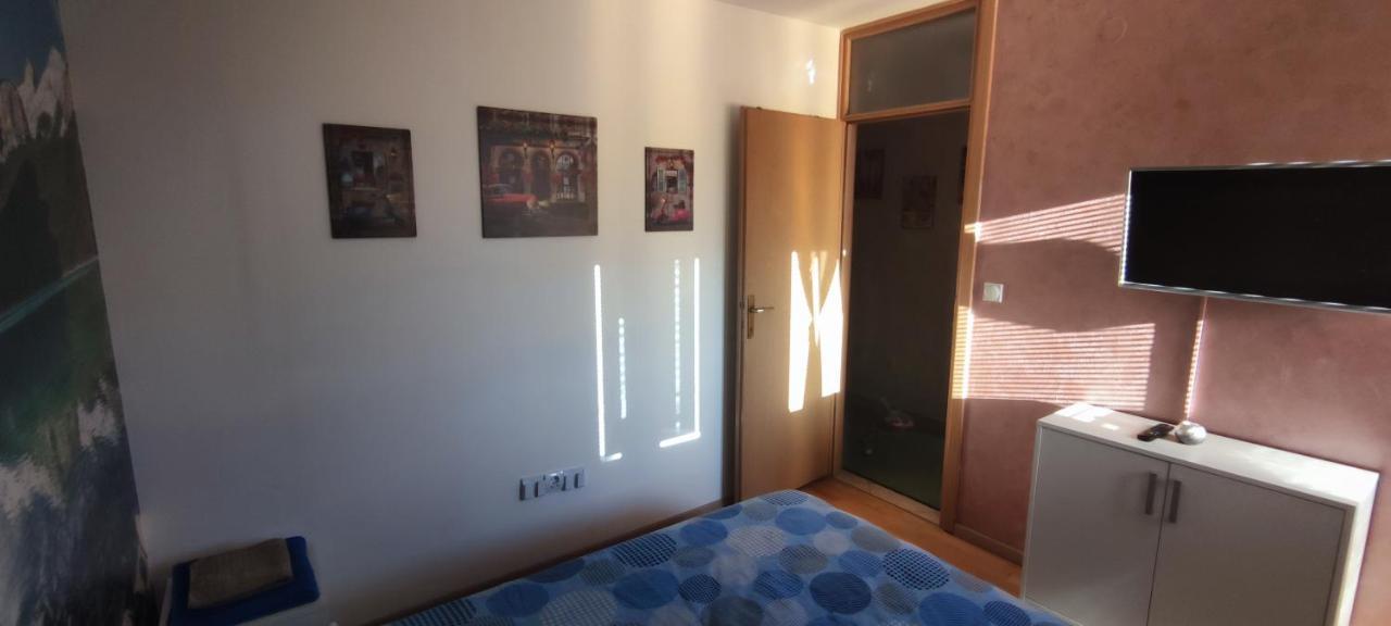 Apartmán Apartman Stan Luka Pale Exteriér fotografie